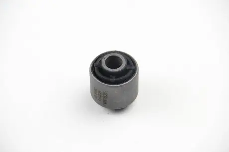 BC0111 Сайлентблок заднего рычага Audi A3/Octavia/Golf V/VI/Passat B6 (верх./внешн.) BC GUMA BC0111 BC GUMA подбор по vin на Brocar