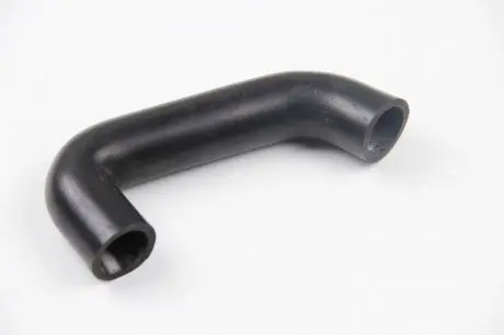 BSG70720122 Патрубок картерних газов Berlingo/Partner 1.9D (DW8) D-24мм/30мм BSG підбір по vin на Brocar