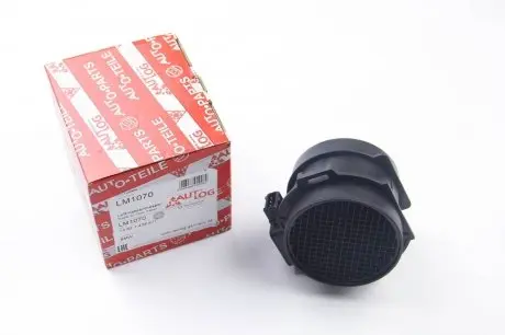 LM1070 Расходомер воздуха (3 конт.) BMW 3 (E46)/5 (E39)/X5 (E53) 3.0i 00-07 AUTLOG LM1070 AUTLOG підбір по vin на Brocar