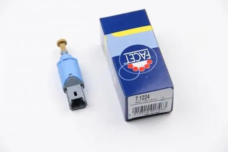 71224 Вмикач сигналу стоп FACET підбір по vin на Brocar