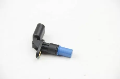 6PU009121421 Датчик распредвала CADDY/GOLF/PASSAT/OCTAVIA/A4 1.6 00- HELLA 6PU009121-421 HELLA подбор по vin на Brocar