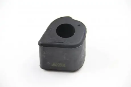 BC1322 Подушка стабилизатора. перед MB 809-914 (откид.каб) (28mm) BC GUMA BC1322 BC GUMA подбор по vin на Brocar