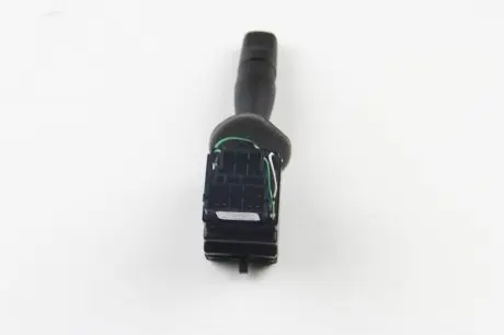 251280 Переключатель подрулевой Berlingo/Partner 96>03 Л (+п/тум) VALEO 251280 VALEO подбор по vin на Brocar