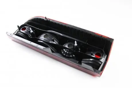 BSG70805006 Фонарь задний Ducato/Boxer/Jumper 06- Л. (-плата) BSG BSG 70-805-006 BSG подбор по vin на Brocar