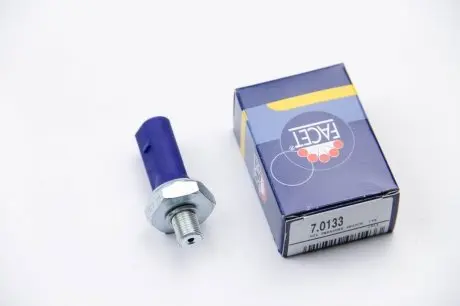 70133 Датчик давления масла LT 2.5TDI (AGX/ANJ/APA/BBE/BBF) FACET 7.0133 FACET подбор по vin на Brocar