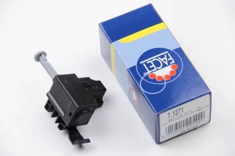 71271 Вимикач стоп-сигналу FACET підбір по vin на Brocar