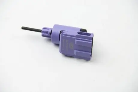 6DD008622731 Вимикач ліхтаря стоп-сигналу - 12V HELLA підбір по vin на Brocar