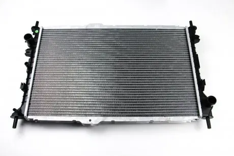 BSG30520017 Радиатор воды Connect 02- (-AC) BSG BSG 30-520-017 BSG подбор по vin на Brocar