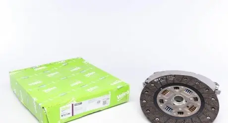 832388 Комплект зчеплення MB Sprinter 2.2CDI (OM651/OM646) 06- (d=240mm) VALEO підбір по vin на Brocar