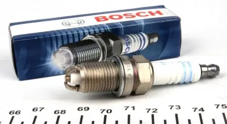 0242229654 Свеча зажигания Opel Astra/Combo/Omega 1.0-3.2 85- BOSCH подбор по vin на Brocar