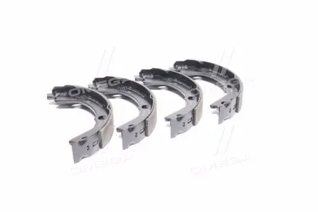 469700 Колодка торм. барабан. HYUNDAI TUCSON 2.0 2.7 04-;KIA SPORTAGE 2.0 2.7 04- задн. (пр-во Remsa) REMSA підбір по vin на Brocar