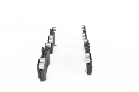 0986424740 Колодки гальмівні (передні) Porsche Cayenne/VW Touareg 02-10 (Brembo) (190x99,1) BOSCH підбір по vin на Brocar