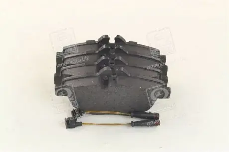 0986494285 Колодки тормозные (передние) MB E-class (W211/S211) 02-09 (+датчики) BOSCH подбор по vin на Brocar