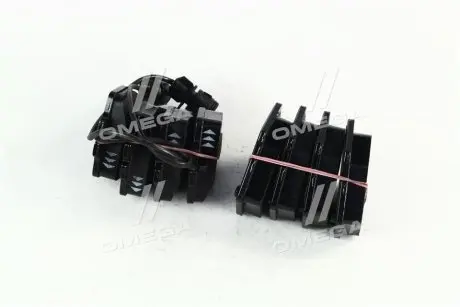 075212 Колодка торм. диск. AUDI A6 (4B, C5), A8 (4D2, 4D8, 4E_) передн. (пр-во REMSA) REMSA підбір по vin на Brocar