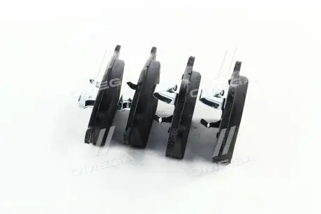 107000 Колодка торм. диск. VOLVO S60 S80 98-,V70 00-,XC70 -07 передн. (пр-во REMSA) REMSA підбір по vin на Brocar