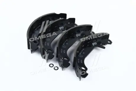 416900 Колодка торм. барабан. RENAULT 19, 21 88-95, CLIO 96-98 задн. (пр-во Remsa) REMSA подбор по vin на Brocar