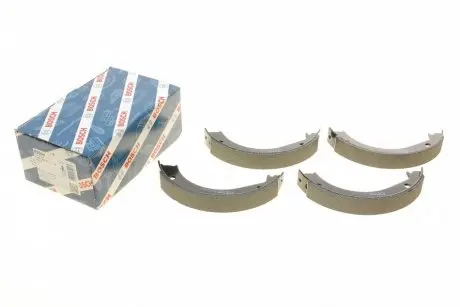 0986487211 Колодки ручника BMW 3 (E36)/5 (E34)/7 (E38) 88- (180x25) BOSCH подбор по vin на Brocar