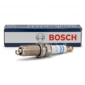 0242240637 Свеча зажигания Porsche Cayenne/Panamera 4.8 Turbo S 07- BOSCH подбор по vin на Brocar