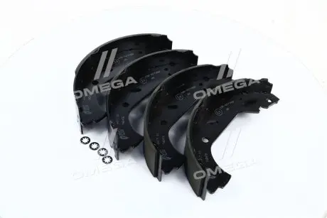 441700 Колодка торм. барабан. CITROEN, FIAT, LANCIA, PEUGEOT задн. (пр-во Remsa) REMSA підбір по vin на Brocar