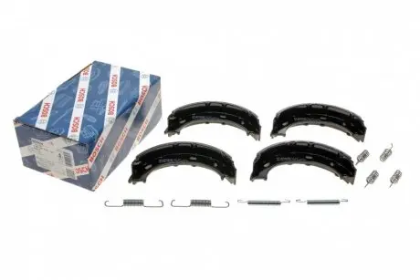0986487610 Колодки ручника MB Sprinter 208-316 96- (с пружинками) (160x40) BOSCH подбор по vin на Brocar