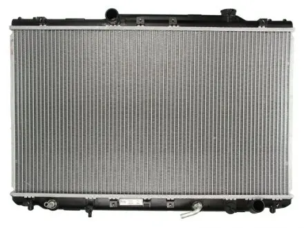 647681 Радиатор охлаждения TOYOTA CAMRY (XV1) (91-) 2.2 i 16V (пр-во Nissens) NISSENS підбір по vin на Brocar