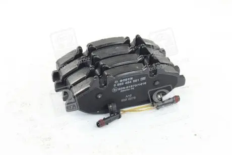 0986494081 Колодки гальмівні (передні) MB Vito (W639) 03- BOSCH підбір по vin на Brocar