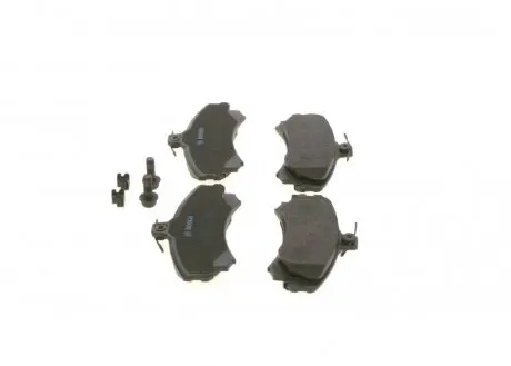 0986424371 Колодки тормозные (передние) Mitsubishi Colt 04-12/Carisma/Space Star/Volvo S40/V40 95-06/Smart 04- BOSCH подбор по vin на Brocar