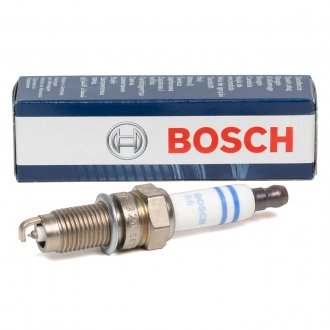0242135510 Свеча зажигания VW T5/Touareg 3.2 V6 02-09 BOSCH подбор по vin на Brocar
