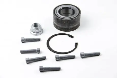 713610630 Підшипник маточини (передньої/задньої) VW Touareg 02-10 3.0-6.0TDI/Audi Q7 (4LB), 03/06 - 01/16 FAG підбір по vin на Brocar