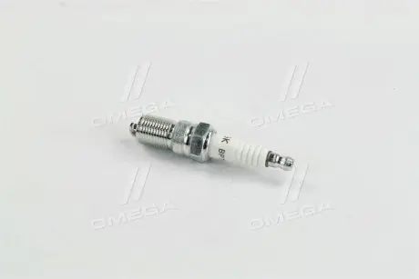 BP7EFS Свеча зажигания RENAULT R21 (2.0,2.2) VOLVO 760,780,960 (пр-во NGK) NGK подбор по vin на Brocar