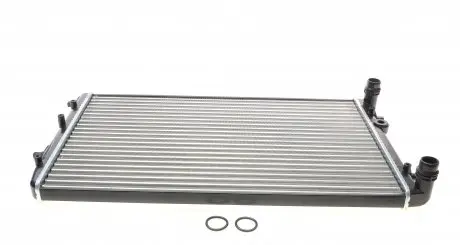 50542 Радиатор охлаждения Skoda Roomster 06- NRF подбор по vin на Brocar
