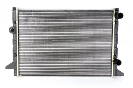65253 Радиатор охлождения VOLKSWAGEN PASSAT B4 (93-) AT (пр-во Nissens) NISSENS подбор по vin на Brocar