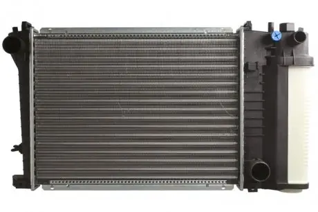 60735A Радиатор охлаждения BMW 3 E36 (90-)/ 5 Е34 (88-) (пр-во Nissens) NISSENS подбор по vin на Brocar