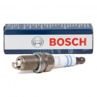0242240653 Свеча зажигания Mitsubishi L200/L300/L400/Pajero 94- BOSCH подбор по vin на Brocar
