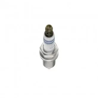 0242230602 Свеча зажигания Mitsubishi Galant/Outlander 2.4 03- BOSCH подбор по vin на Brocar