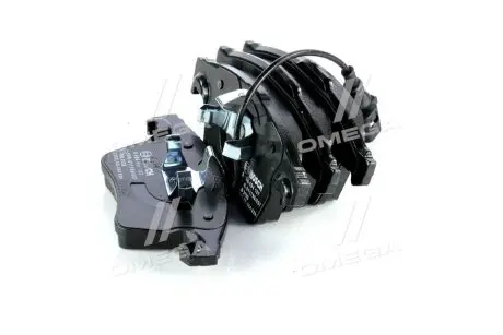 0986494107 Комплект гальмівних колодок (передніх) VW Multivan/T5 03-/T6 15- (з датчиком) BOSCH підбір по vin на Brocar