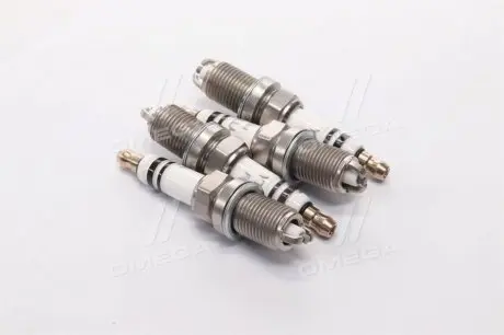 FR7LDC Свіча запалювання YTTRIUM FR7LDC+ (4-х місц. уп.) (ви-во Енгельс) BOSCH підбір по vin на Brocar