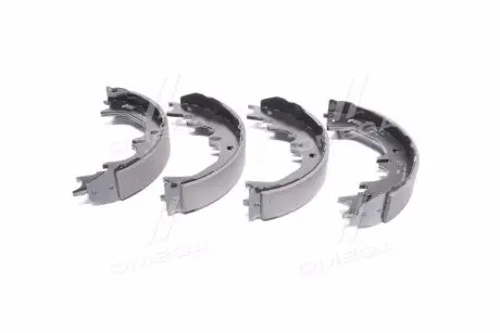 472700 Колодка торм. барабан. TOYOTA LAND CRUISER задн. (пр-во Remsa) REMSA підбір по vin на Brocar