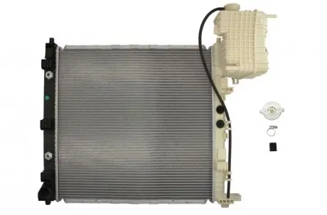 62561A Радиатор охлаждения MERCEDES VITO I W638 (96-) (пр-во Nissens) NISSENS подбор по vin на Brocar