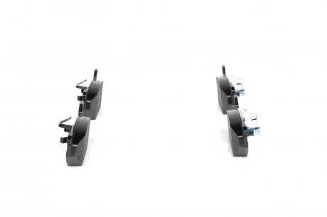 0986424364 Колодки тормозные (передние) VW Caddy 03- (ушки вверх) BOSCH подбор по vin на Brocar