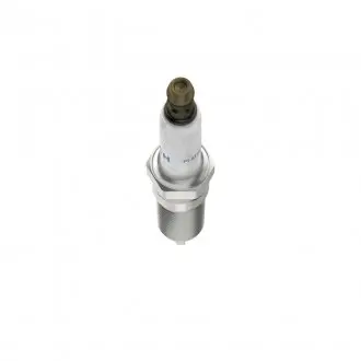 0242235767 Свеча зажигания HR7MPP302X PLATINUM (CHEVROLET) (пр-во BOSCH) BOSCH подбор по vin на Brocar
