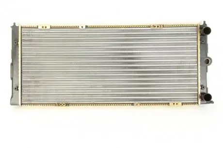651911 Радиатор охлаждения VW PASSAT B2 (32B) (80-) (пр-во Nissens) NISSENS підбір по vin на Brocar