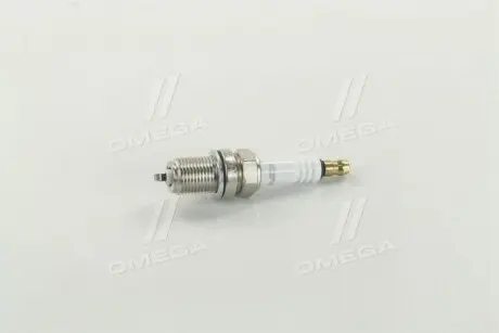 OE228 Свеча зажигания PLATINUM MB C, E, G, M, S (пр-во CHAMPION) CHAMPION підбір по vin на Brocar