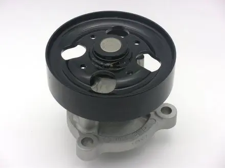 GWN86A Насос водяний NISSAN PRIMERA/TEANA/X-TRAIL (вир-во GMB) GMB підбір по vin на Brocar