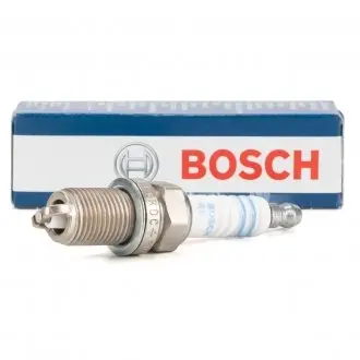 0242240648 Свеча зажигания Smart City Coupe/Fortwo Cabrio 0.6 98-04 (Super Plus FR6KDC+) BOSCH подбор по vin на Brocar