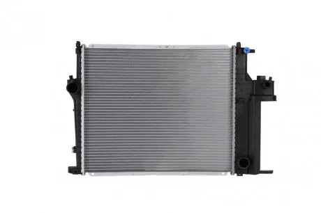 60743A Радиатор охлаждения BMW 5 E34 (88-) (пр-во Nissens) NISSENS подбор по vin на Brocar