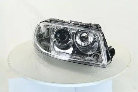 206243052B Фара прав. VW PASSAT B5 00-05 (пр-во TYC) TYC підбір по vin на Brocar