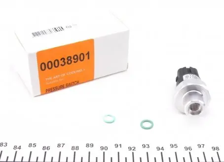 38901 Датчик тиску кондиціонера Audi A4/A6/ VW Passat 96-05 NRF підбір по vin на Brocar