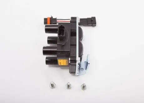 F000ZS0222 Котушка запалювання Chevrolet Epica/Aveo 05-/Daewoo Lanos/Nubira 1.2-2.0i 97- BOSCH підбір по vin на Brocar