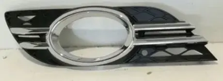 5017276 Решітка в бампер права POLCAR підбір по vin на Brocar